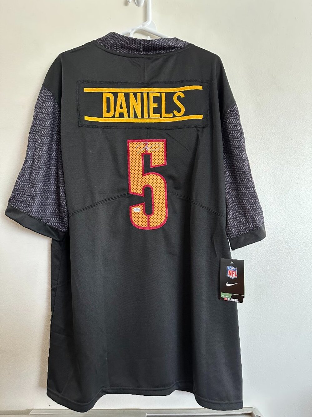JAYDEN DANIELS SIGNED WASHINGTON COMMANDERS AUTOGRAPHED NIKE JERSEY w/COA XXL 1